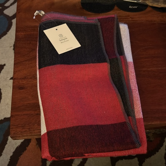 Riah Fashion Boho Fabulous Oversized Wrap Poncho Shawl - Picture 10 of 11